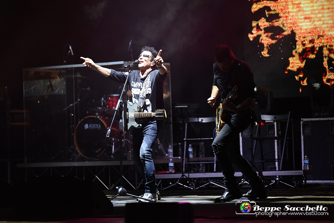 VBS_4090 - Concerto Edoardo Bennato - Peter Pan Rock 'n' Roll Tour.jpg